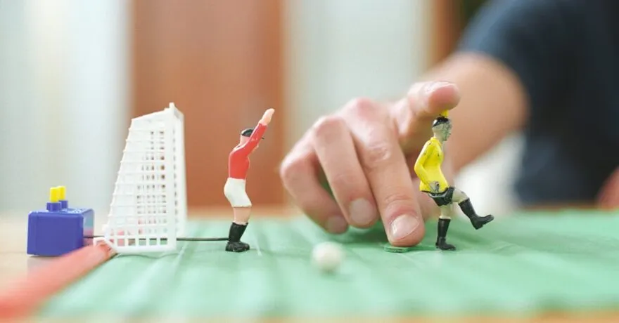 O que é futebol de botão e como jogar com emoção