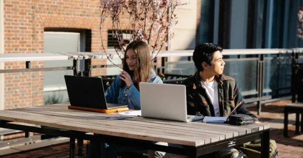 Como organizar o tempo para fazer cursos rápidos online